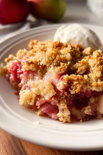 Rhubarb Dump Cake