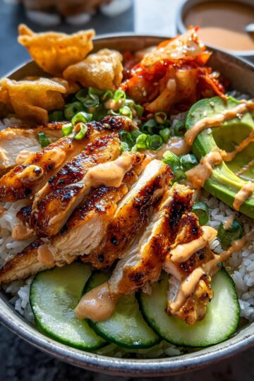 Spicy Honey-Ginger Chicken Bowls with Yum Yum Sauce