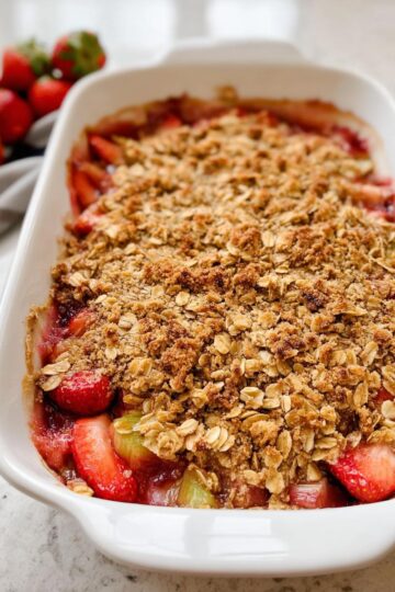 Strawberry Rhubarb Crisp